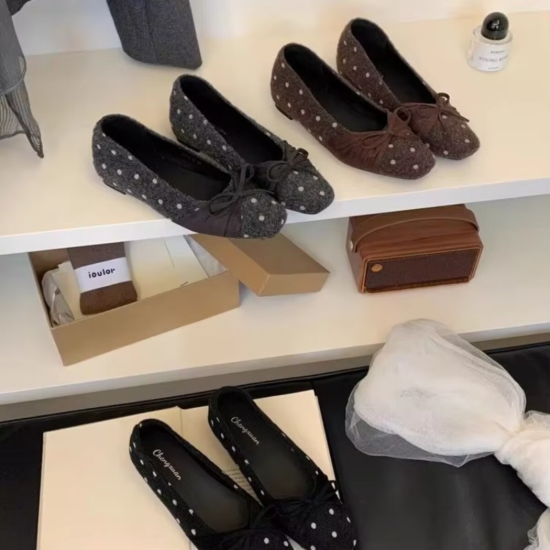 Women Polka Dot Woolen Ballet  - Women'S Shoes 评论和价格