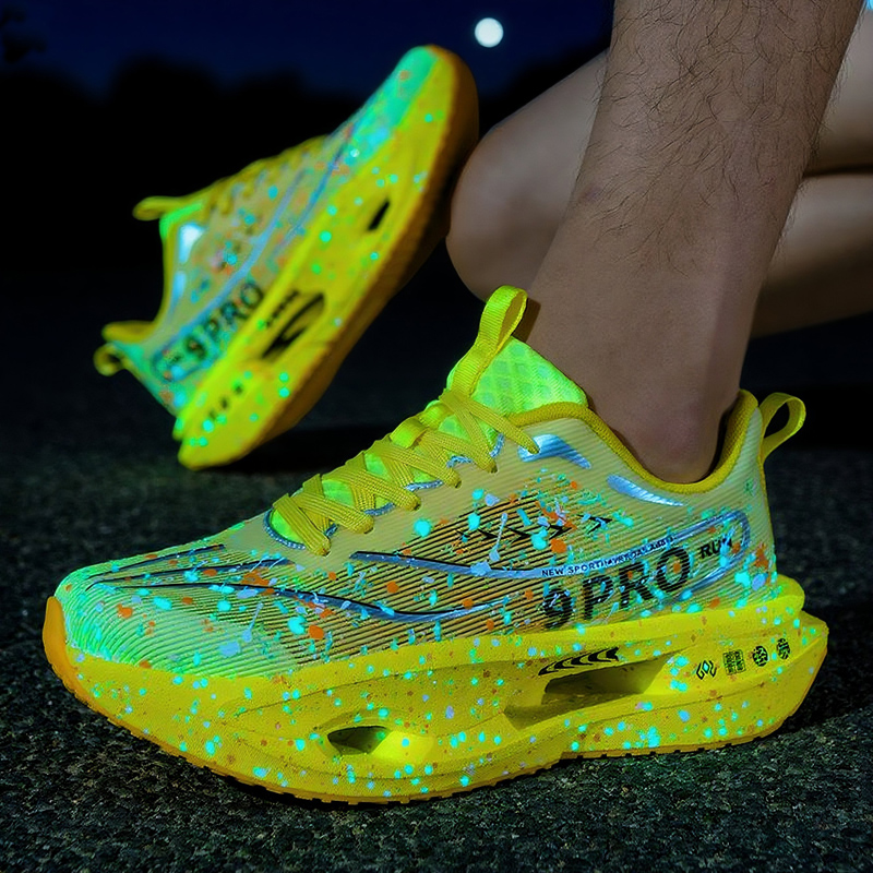 New Soft Sole Cushioning Men's - Reflective Night Running Shoes 评论和价格