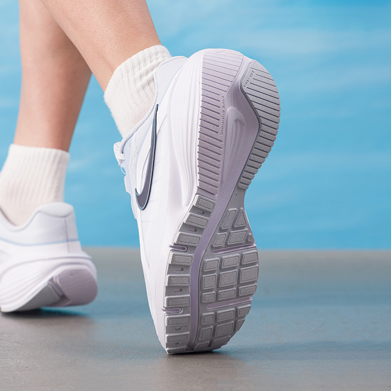Nike Men's Shoes Original Ligh - Lightweight Road Running Shoes 评论和价格